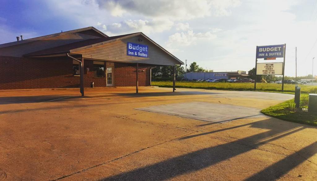 Budget Inn And Suites Siloam Springs Екстериор снимка